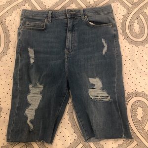 Ripped bermuda Jean shorts
